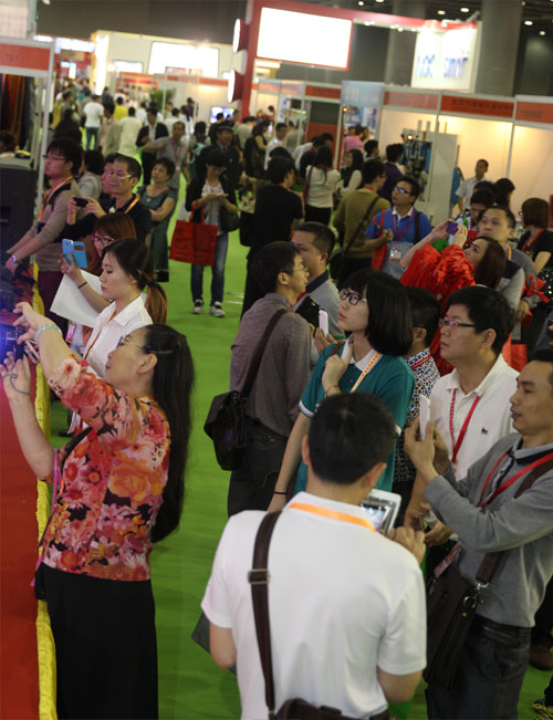 廣交會(huì)同期秋季廣州國(guó)際鞋類(lèi)皮革鞋材鞋機(jī)展(圖1)
