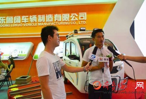 鄭州電動車展，魯客篷車現(xiàn)場人氣火爆(圖2)